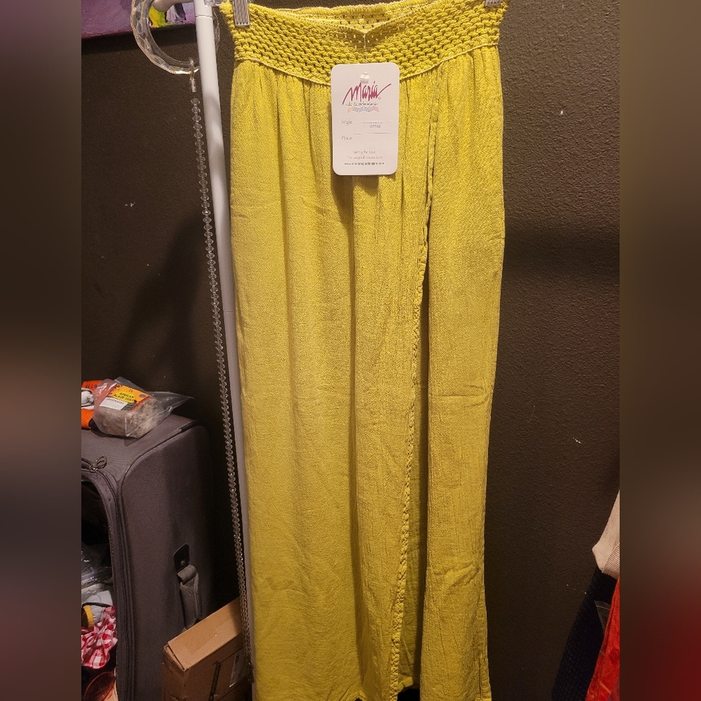 Soft Green Skort Pants